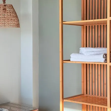 Olea Village Apartment Potos