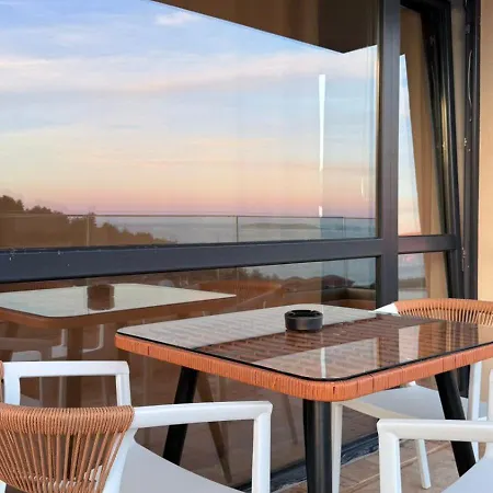 Olea Village Apartment Potos